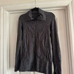 Lululemon Women's Gray zip up Jacket